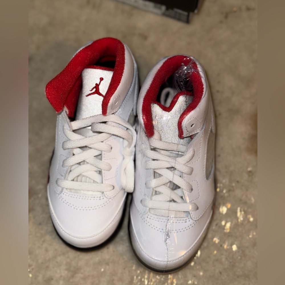 Nike Jordan 5 retro (TD) 440890 102 size 9C toddler BNIB red black white